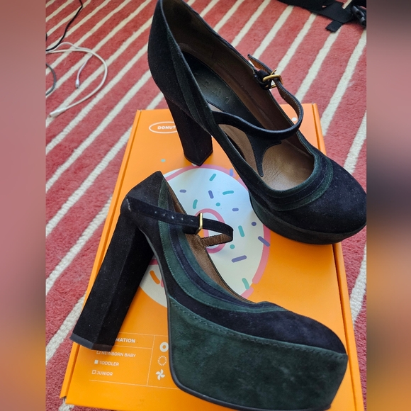 Marni Black and Green Suede Platform Heels, Size 38 / US 8 Vintage - Picture 1 of 12